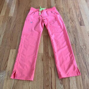 FIGS Kade Cargo Scrub Pants Women's XS Petite Coral Drawstring Straight *READ*
